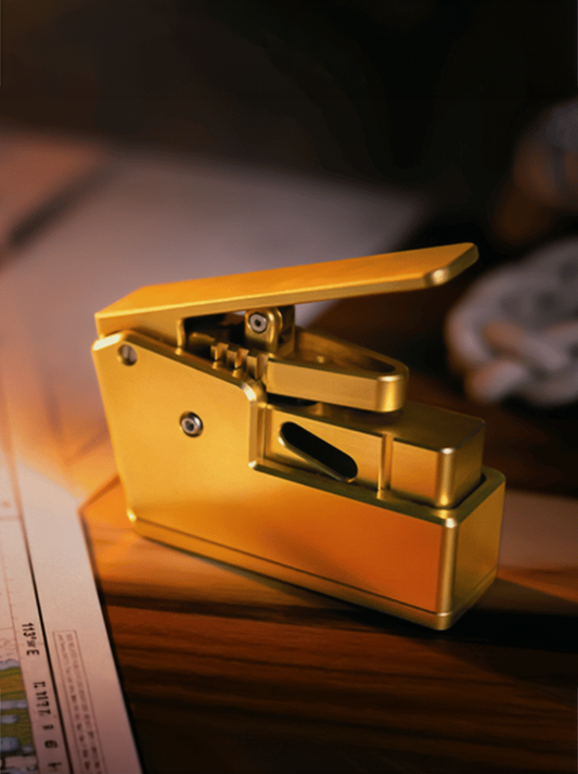 Oceanus Brass Stapler