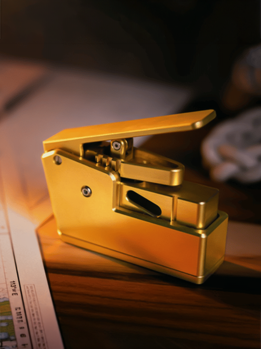 Oceanus Brass Stapler